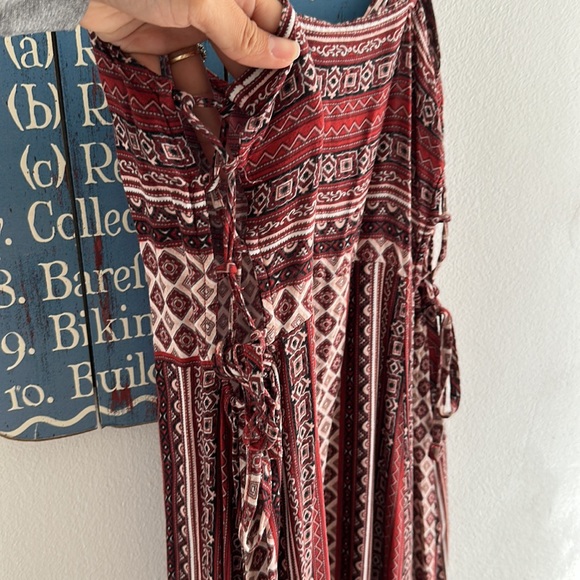 Aztec Print Maxi Dress - Picture 3 of 8